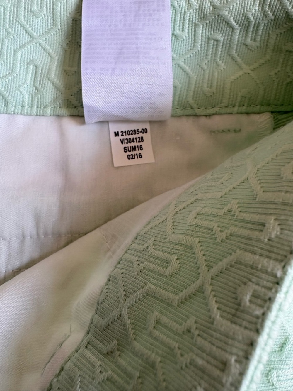 Banana Republic Shorts Bundle Sz 8 Textured Mint + White Eyelet Tailored Shorts - Picture 9 of 12